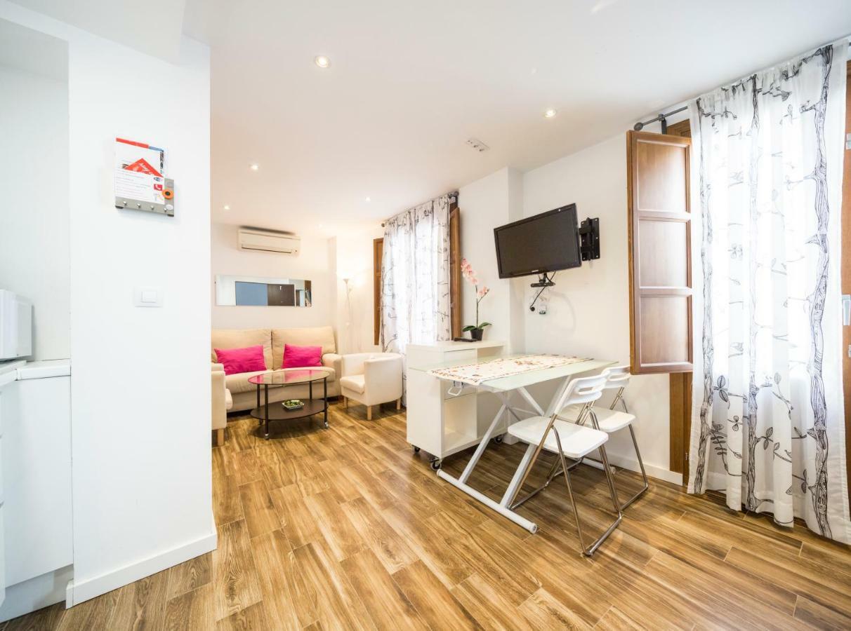 Livings En Elvira Centro Apartment Granada Luaran gambar